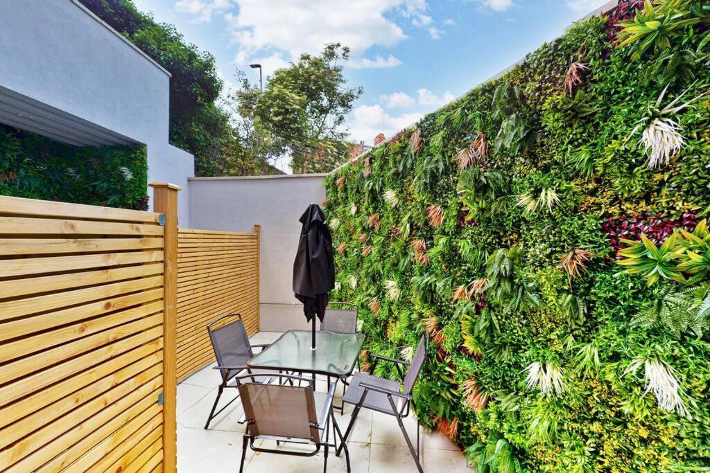 Elegant 2Bed Flat 10Min To Wimbledon Tennis Courts Лондон Екстериор снимка